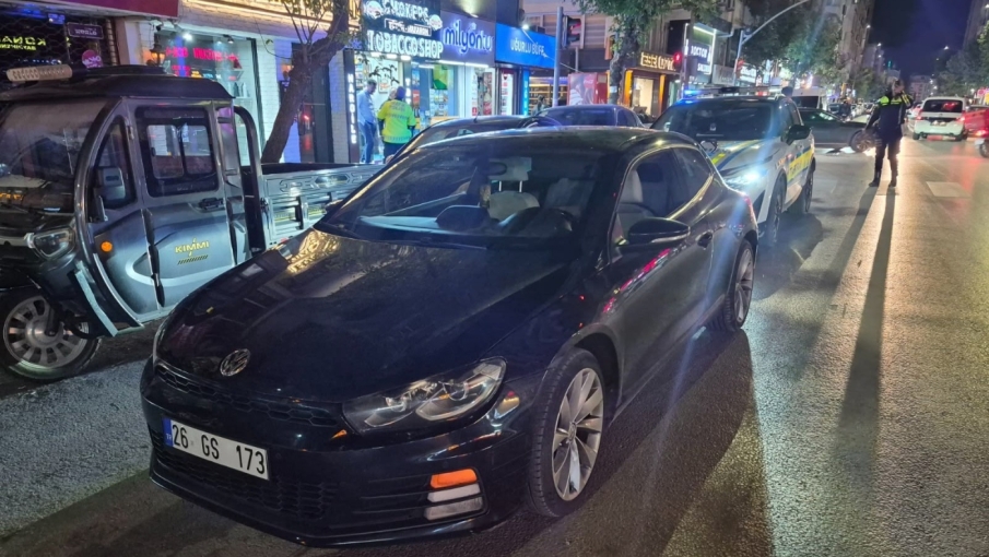 Abartı egzoz nedeniyle durduruldu, gözaltına alındı
